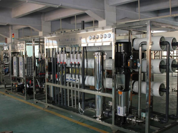 中央纯水系统